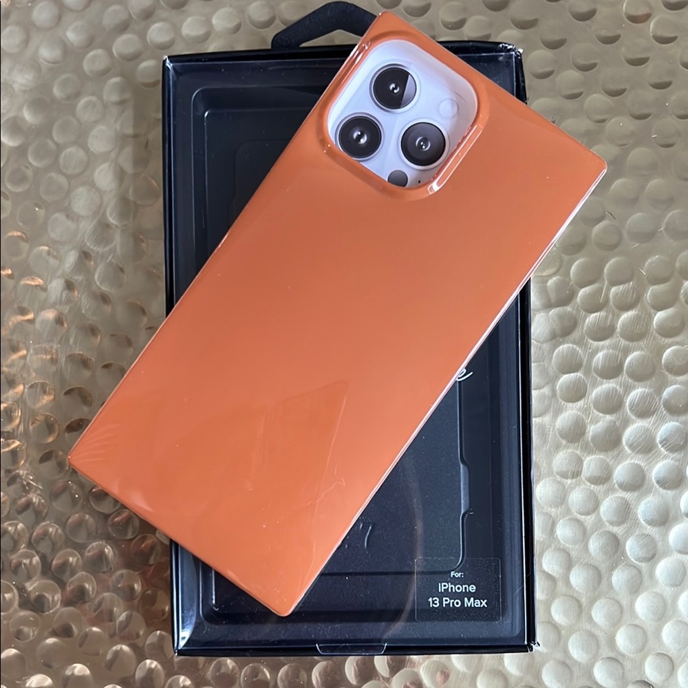 FLAUNT iPhone 13 Pro Max Square Case